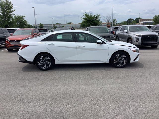 new 2025 Hyundai Elantra car, priced at $29,070