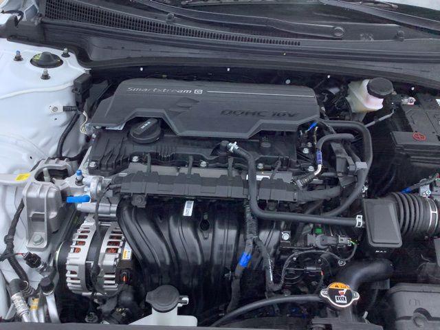 new 2025 Hyundai Elantra car, priced at $29,070