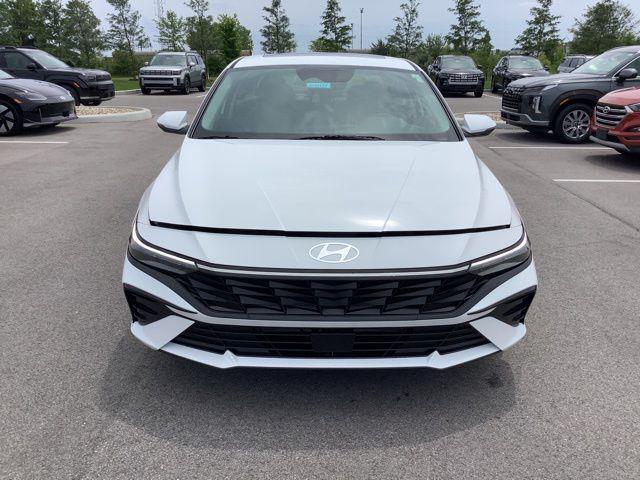 new 2025 Hyundai Elantra car, priced at $29,070