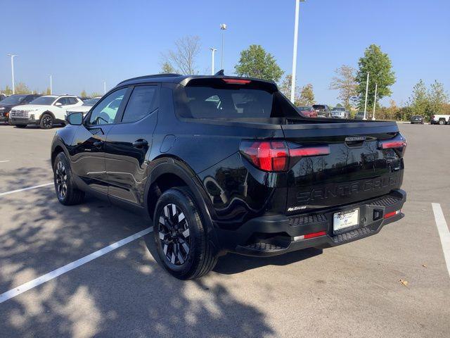 new 2025 Hyundai Santa Cruz car, priced at $33,755