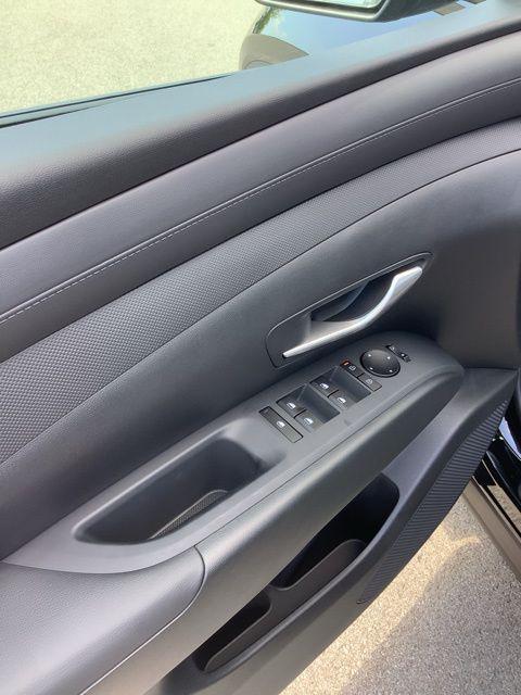 new 2025 Hyundai Tucson car, priced at $31,180