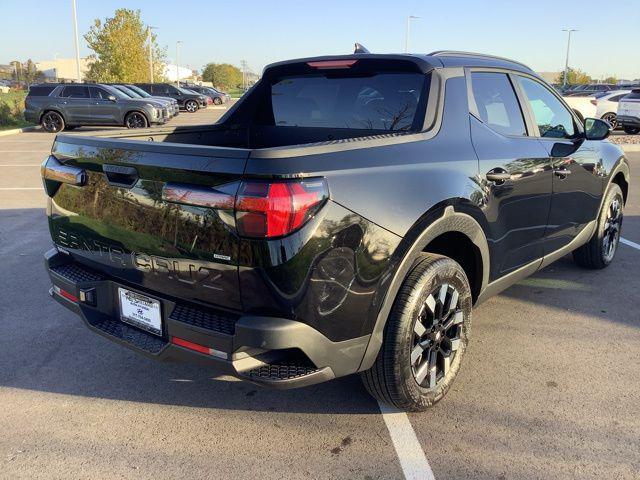 new 2025 Hyundai Santa Cruz car, priced at $33,635