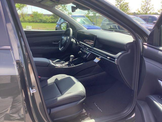 new 2025 Hyundai Tucson car, priced at $37,310