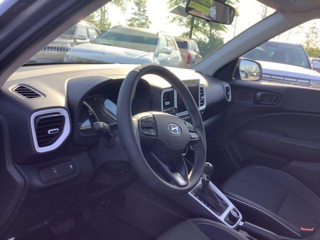 new 2025 Hyundai Venue car, priced at $25,540