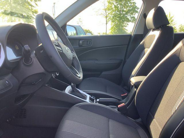 new 2025 Hyundai Venue car, priced at $25,540