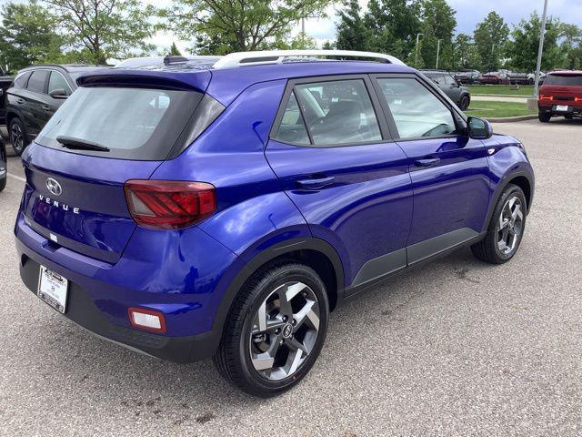 new 2025 Hyundai Venue car, priced at $25,550