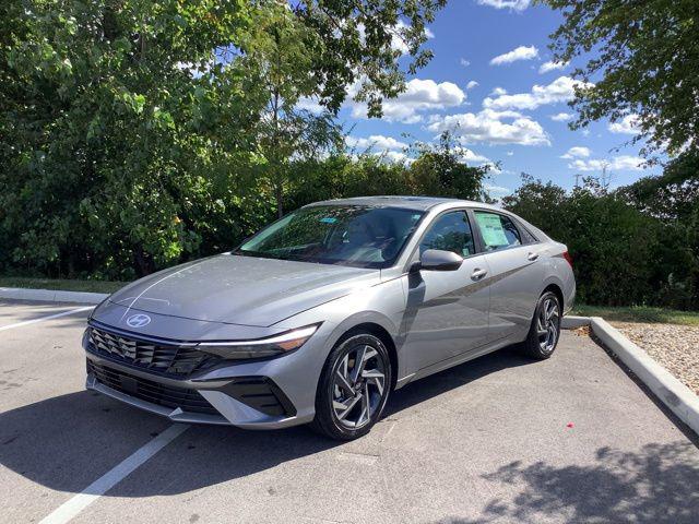 new 2025 Hyundai Elantra car, priced at $28,690