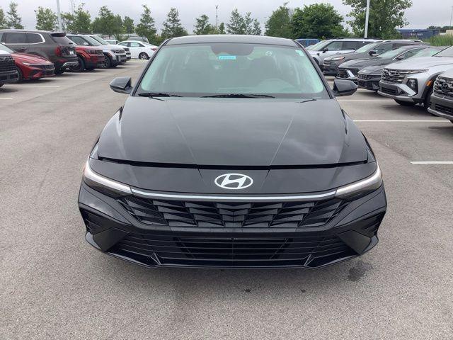 new 2025 Hyundai Elantra car, priced at $23,915