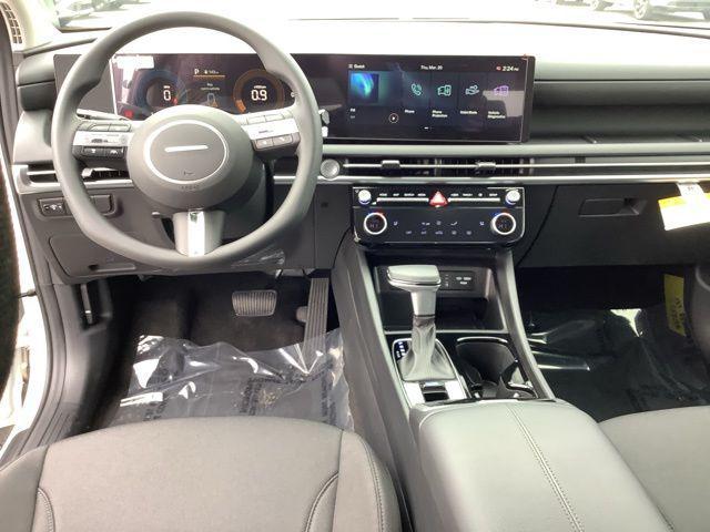 new 2025 Hyundai Tucson car, priced at $33,025