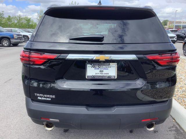used 2022 Chevrolet Traverse car, priced at $25,988