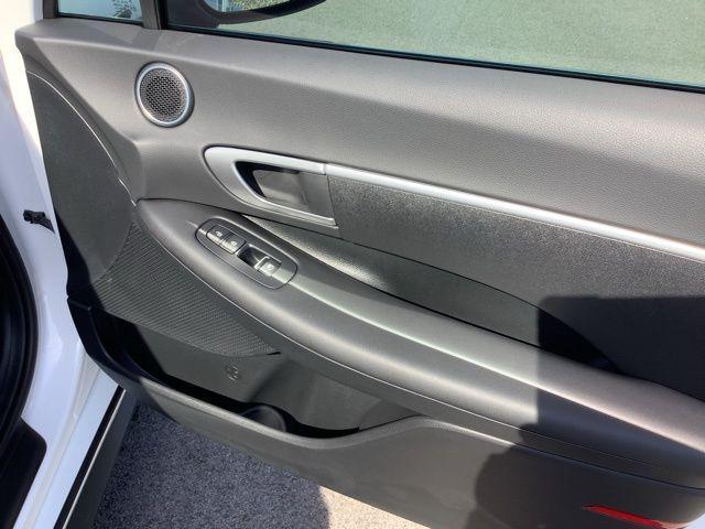 used 2025 Hyundai Sonata car, priced at $27,580