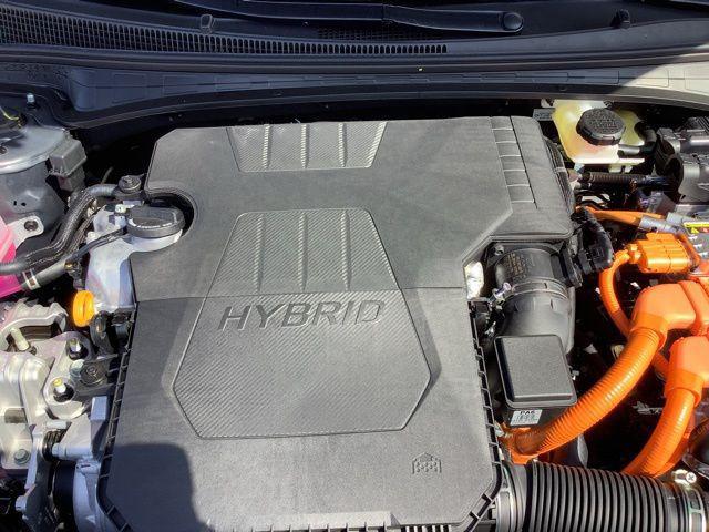 new 2025 Hyundai Elantra car, priced at $31,585