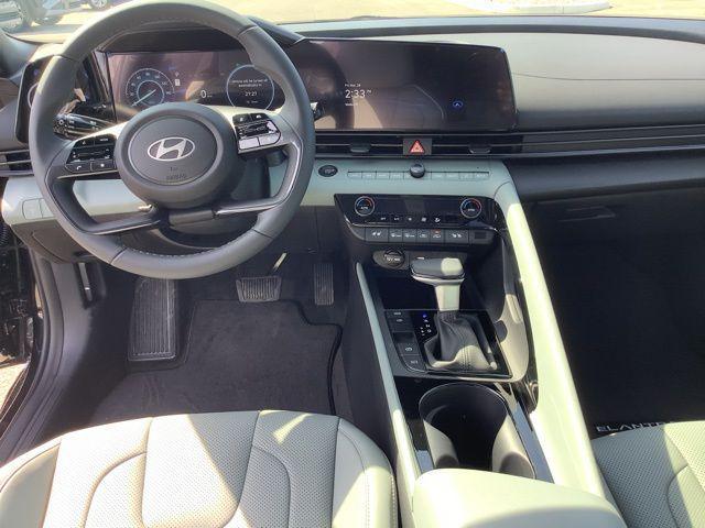 new 2025 Hyundai Elantra car, priced at $31,585