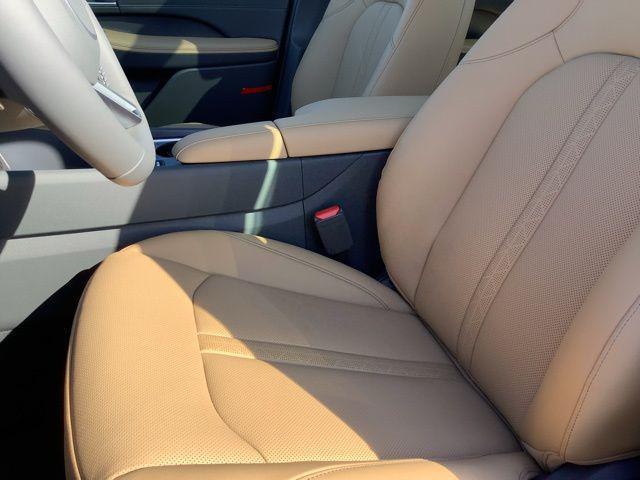 new 2025 Hyundai Sonata Hybrid car, priced at $39,350
