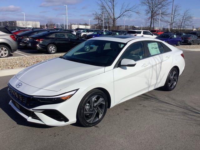 new 2025 Hyundai Elantra car, priced at $28,635