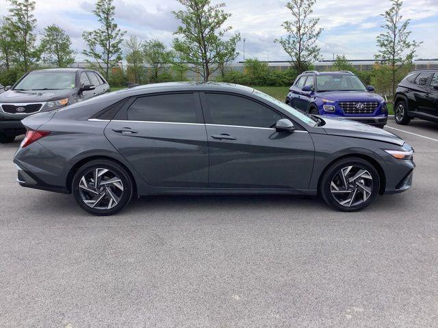 new 2025 Hyundai Elantra car, priced at $31,585