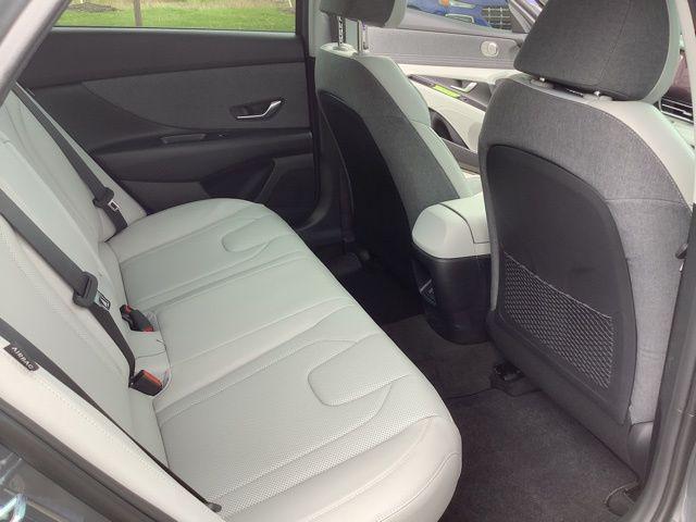 new 2025 Hyundai Elantra car, priced at $31,585