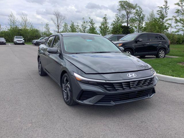 new 2025 Hyundai Elantra car, priced at $31,585
