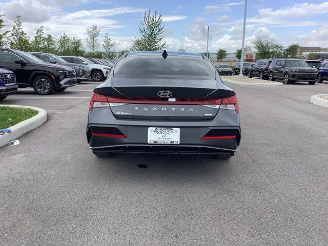 new 2025 Hyundai Elantra car, priced at $31,585