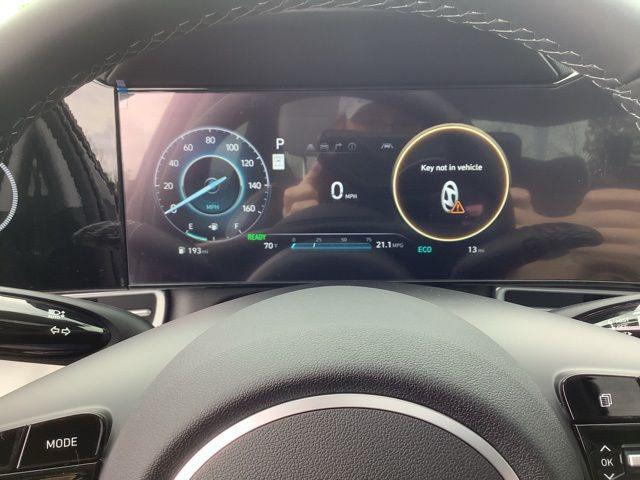 new 2025 Hyundai Elantra car, priced at $31,585