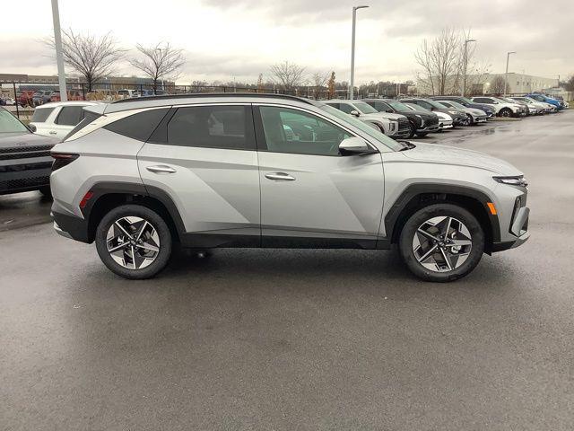 new 2025 Hyundai Tucson Hybrid car, priced at $38,145