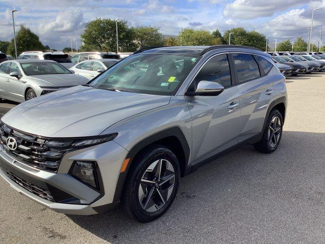 used 2025 Hyundai TUCSON Hybrid car, priced at $35,988