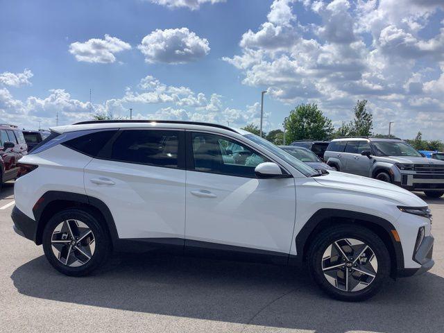 new 2025 Hyundai Tucson car, priced at $33,890