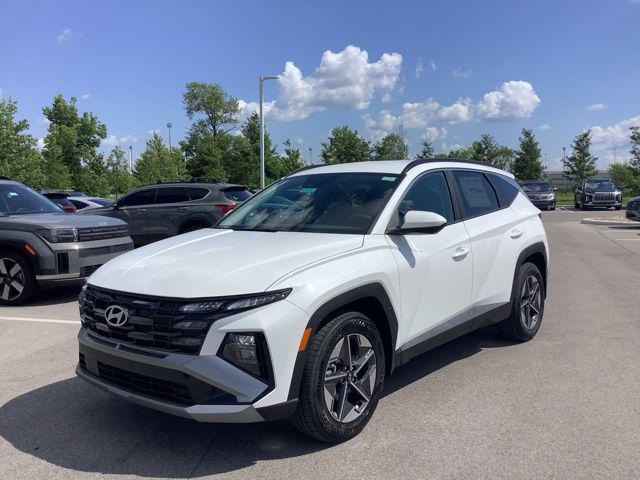 new 2025 Hyundai Tucson car, priced at $33,890