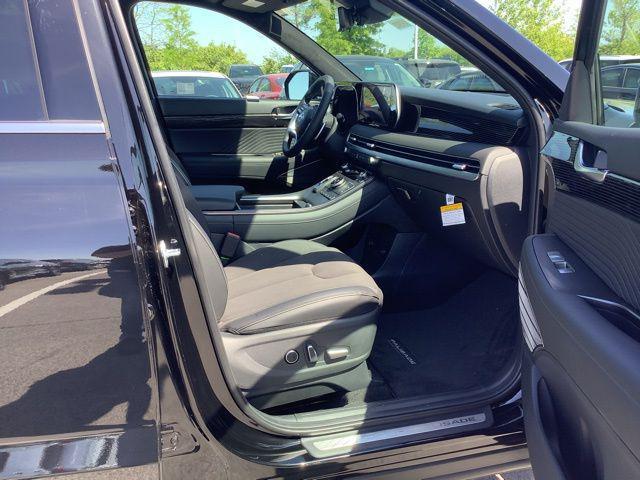 new 2025 Hyundai Palisade car, priced at $56,649