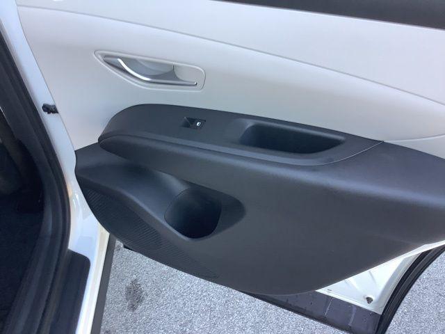 new 2026 Hyundai TUCSON Hybrid car, priced at $36,580