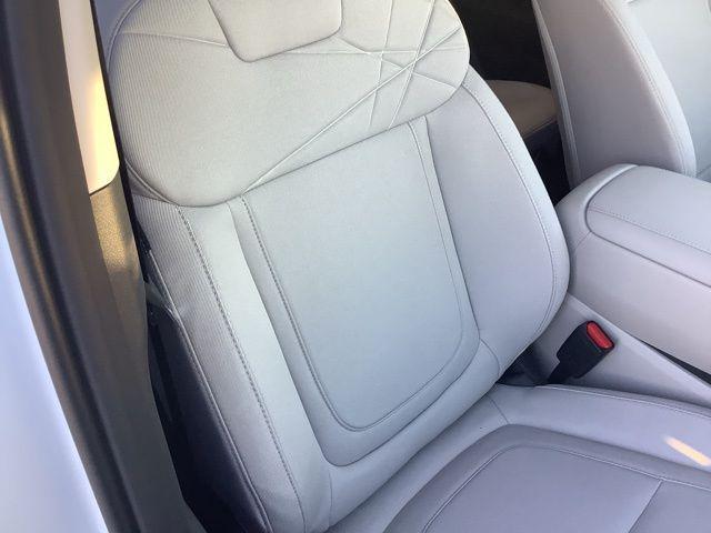 new 2026 Hyundai TUCSON Hybrid car, priced at $36,580