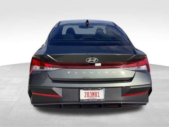 new 2024 Hyundai Elantra car, priced at $25,290