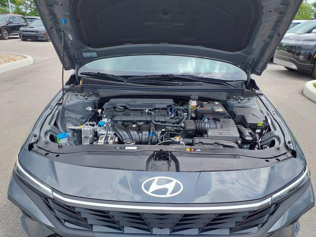 new 2025 Hyundai Elantra car, priced at $25,080