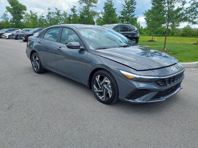 new 2025 Hyundai Elantra car, priced at $25,080