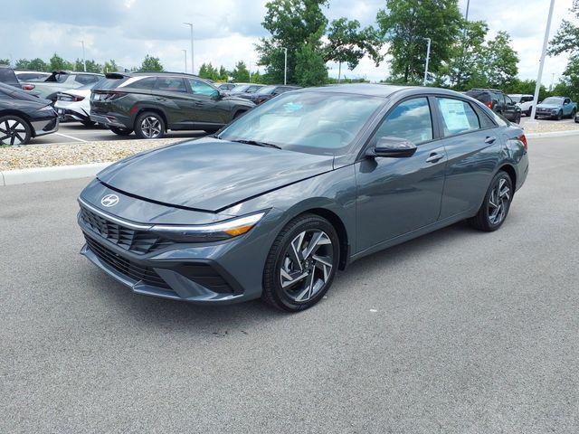 new 2025 Hyundai Elantra car, priced at $25,080