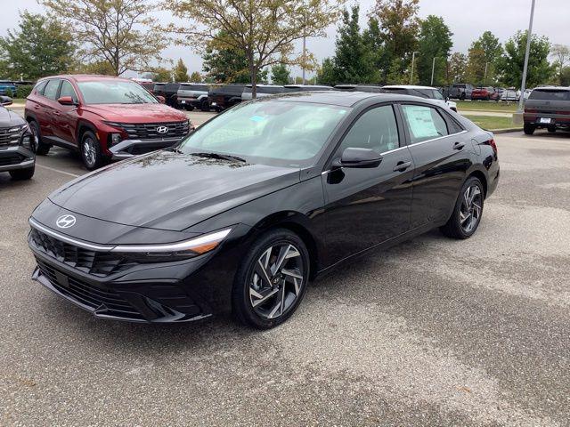 new 2025 Hyundai Elantra car, priced at $28,610