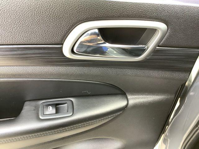 used 2020 Jeep Grand Cherokee car, priced at $23,988