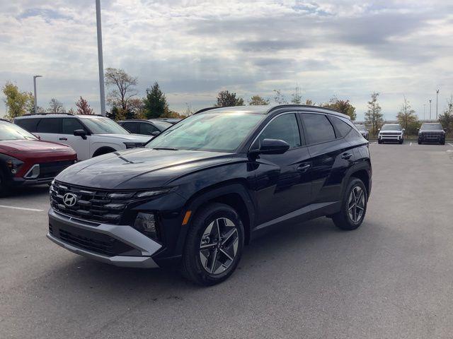 new 2026 Hyundai TUCSON Hybrid car, priced at $36,025