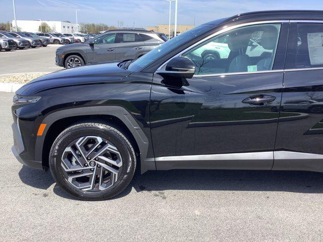 new 2025 Hyundai TUCSON Hybrid car, priced at $43,190