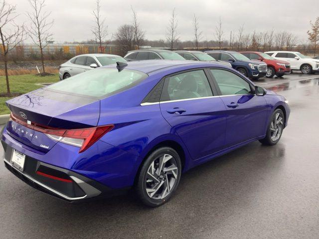 new 2025 Hyundai Elantra car, priced at $28,160