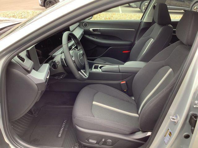 new 2025 Hyundai Sonata car, priced at $32,975