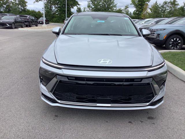 new 2025 Hyundai Sonata car, priced at $32,975