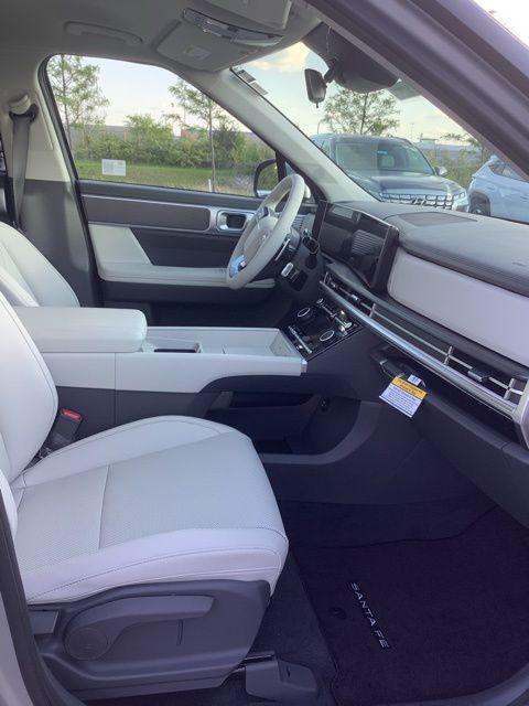 new 2025 Hyundai Santa Fe car, priced at $40,984