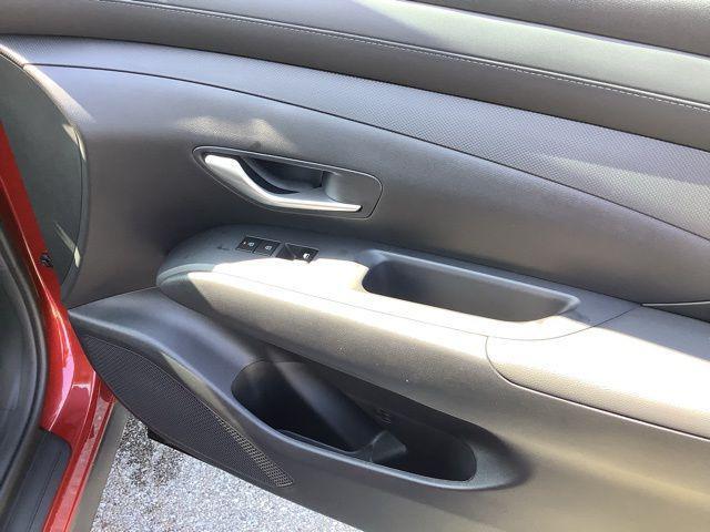 new 2025 Hyundai Tucson car, priced at $33,260