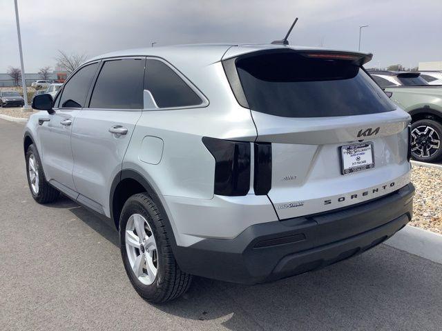 used 2022 Kia Sorento car, priced at $26,988