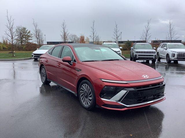 new 2025 Hyundai Sonata Hybrid car, priced at $39,605