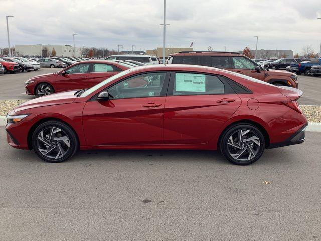 used 2025 Hyundai Elantra HEV car, priced at $24,990