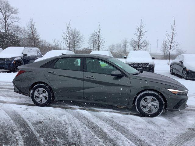 new 2025 Hyundai Elantra car, priced at $23,540