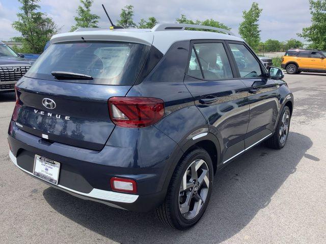 new 2025 Hyundai Venue car, priced at $25,550