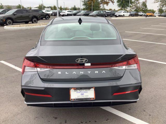 new 2025 Hyundai Elantra car, priced at $27,285